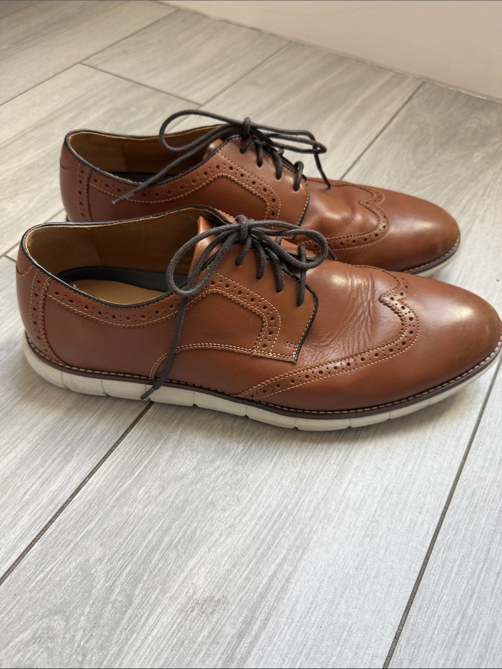Johnston & Murphy Holden Wingtip, Size 12, Tan Full Grain
